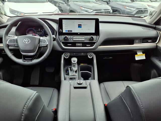 used 2025 Toyota Grand Highlander car