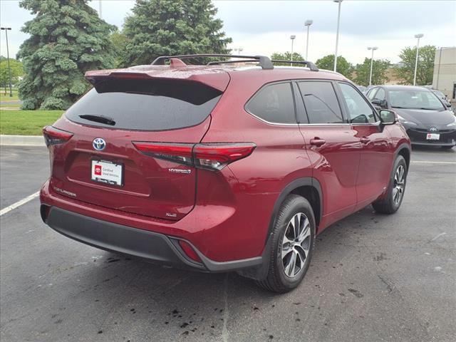 used 2022 Toyota Highlander Hybrid car, priced at $41,764