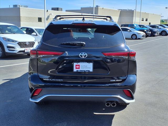 used 2023 Toyota Highlander car, priced at $43,996