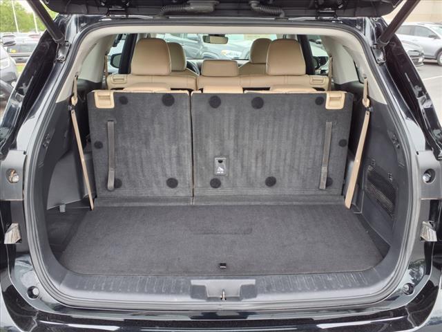 used 2021 Toyota Highlander car, priced at $38,125