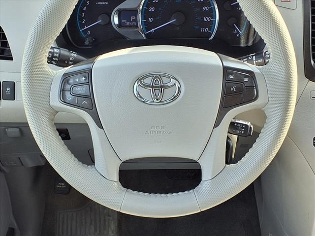 used 2014 Toyota Sienna car