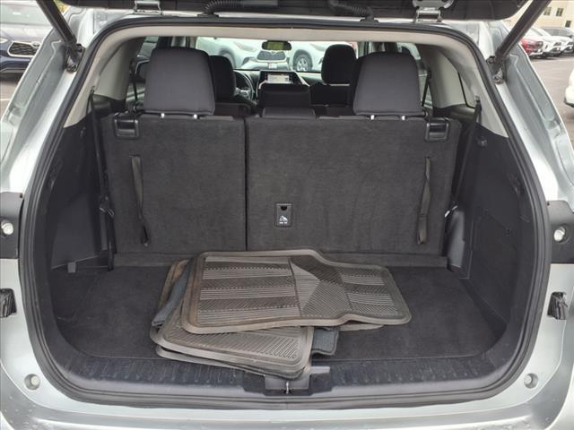 used 2021 Toyota Highlander car, priced at $30,777