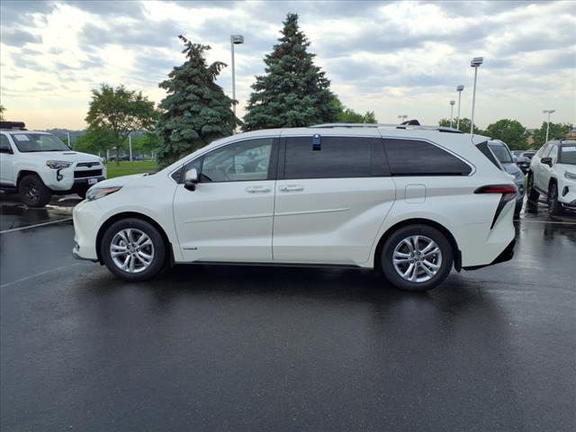 used 2021 Toyota Sienna car, priced at $38,962