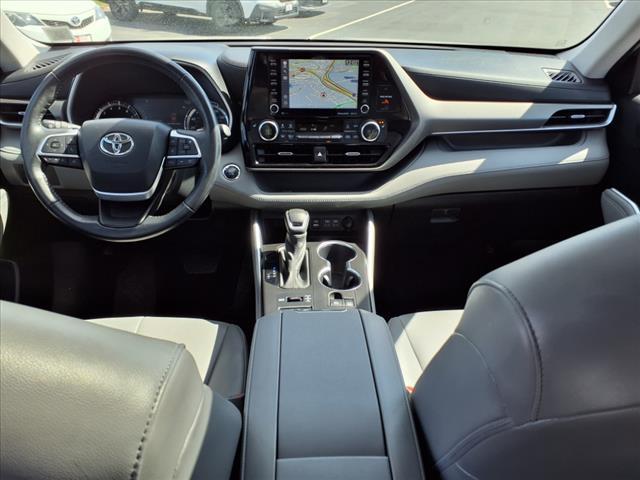 used 2022 Toyota Highlander car, priced at $42,265