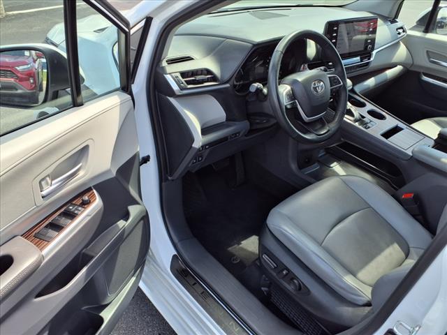 used 2022 Toyota Sienna car, priced at $46,925