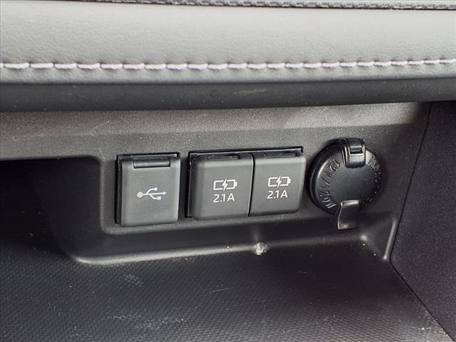 used 2021 Toyota Highlander car, priced at $40,958