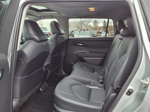 used 2021 Toyota Highlander car, priced at $40,958