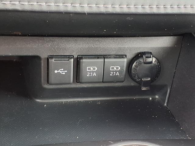 used 2021 Toyota Highlander car, priced at $38,297