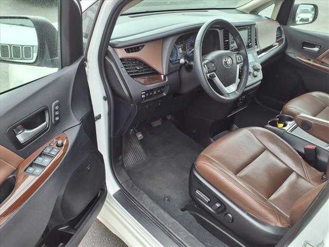 used 2019 Toyota Sienna car, priced at $39,962