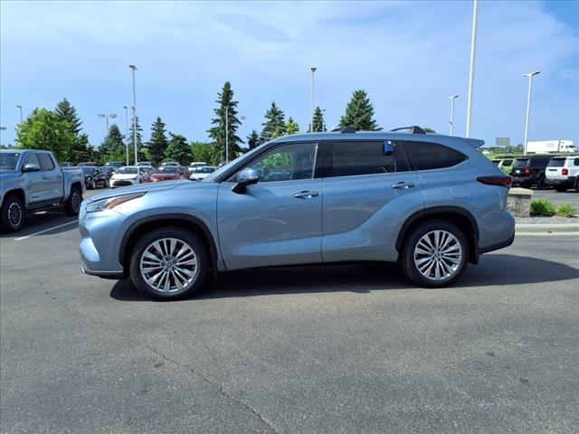 used 2024 Toyota Highlander car, priced at $55,973