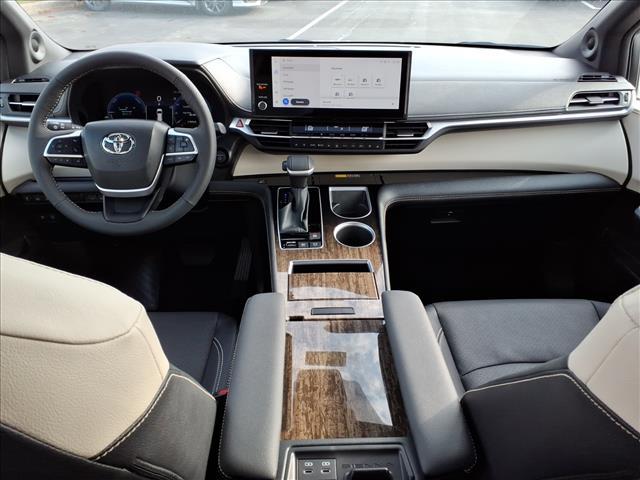 used 2025 Toyota Sienna car, priced at $57,572