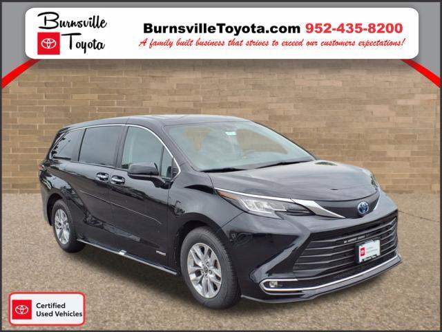 used 2021 Toyota Sienna car, priced at $40,351