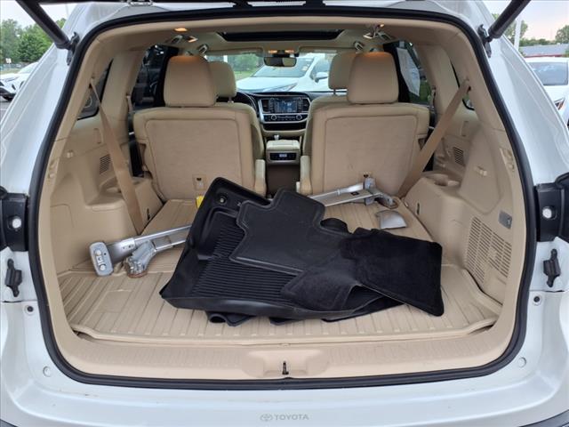 used 2018 Toyota Highlander car, priced at $31,898