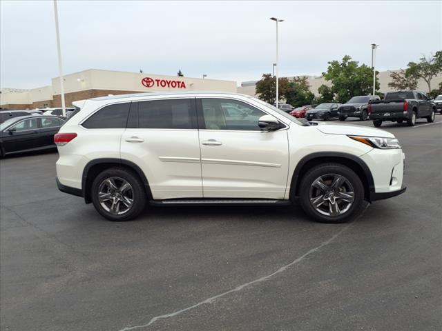 used 2018 Toyota Highlander car, priced at $31,898