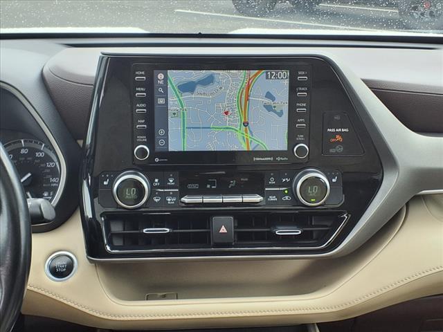 used 2021 Toyota Highlander car, priced at $36,078