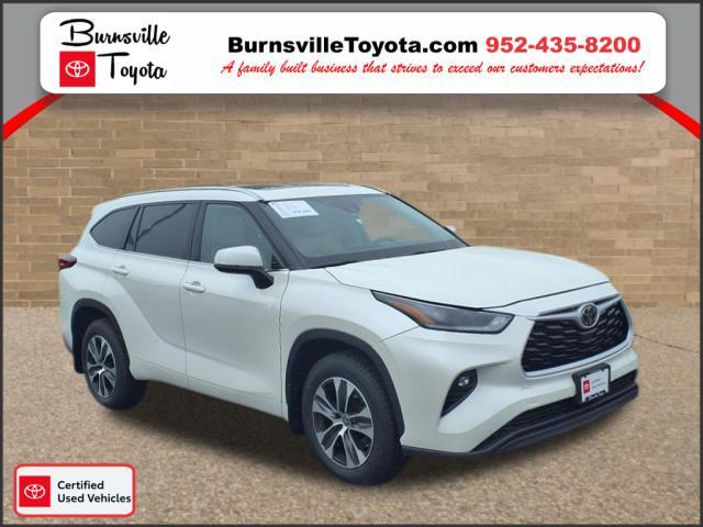 used 2021 Toyota Highlander car, priced at $36,222