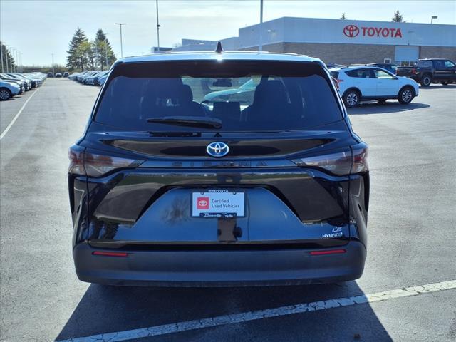 used 2023 Toyota Sienna car, priced at $38,210