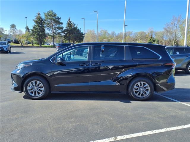 used 2023 Toyota Sienna car, priced at $38,210