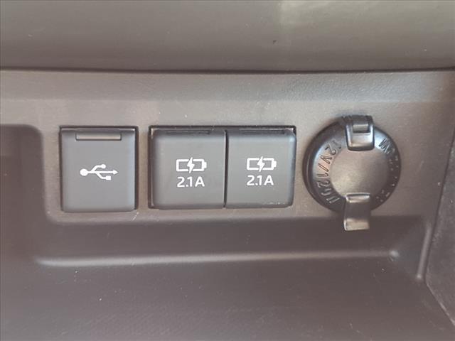 used 2021 Toyota Highlander car, priced at $42,159