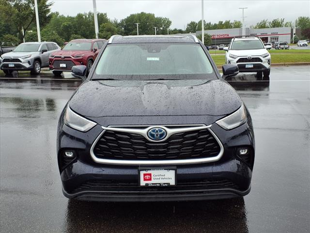 used 2021 Toyota Highlander Hybrid car, priced at $38,012