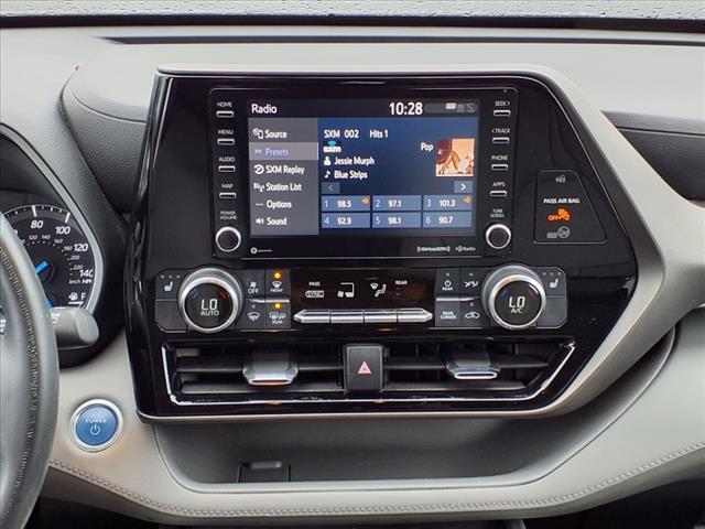 used 2021 Toyota Highlander Hybrid car, priced at $38,012