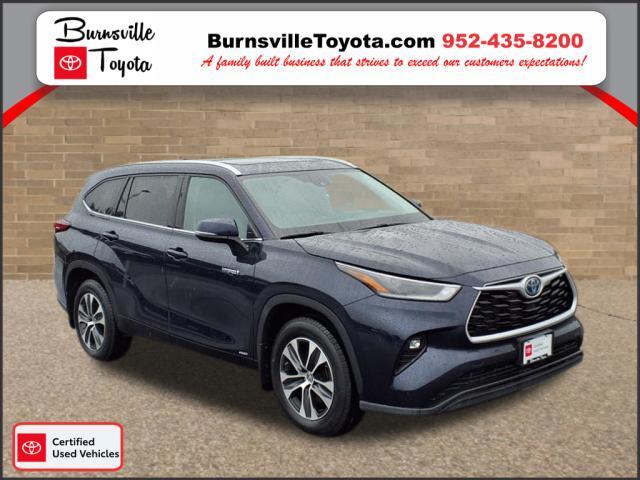 used 2021 Toyota Highlander Hybrid car, priced at $38,012