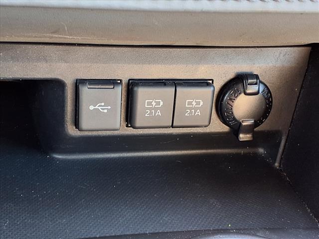 used 2021 Toyota Highlander car, priced at $40,211