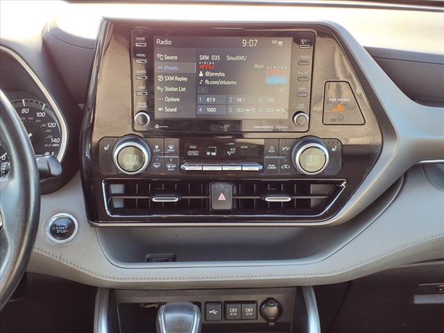 used 2021 Toyota Highlander car, priced at $40,211