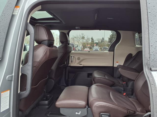 used 2024 Toyota Sienna car, priced at $59,987