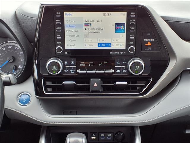 used 2022 Toyota Highlander Hybrid car, priced at $36,982