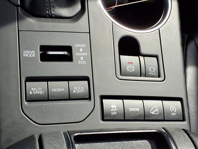 used 2022 Toyota Highlander car, priced at $40,980