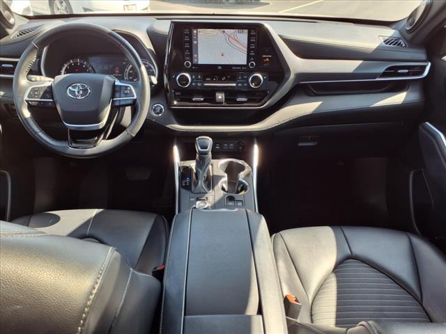 used 2022 Toyota Highlander car, priced at $41,679