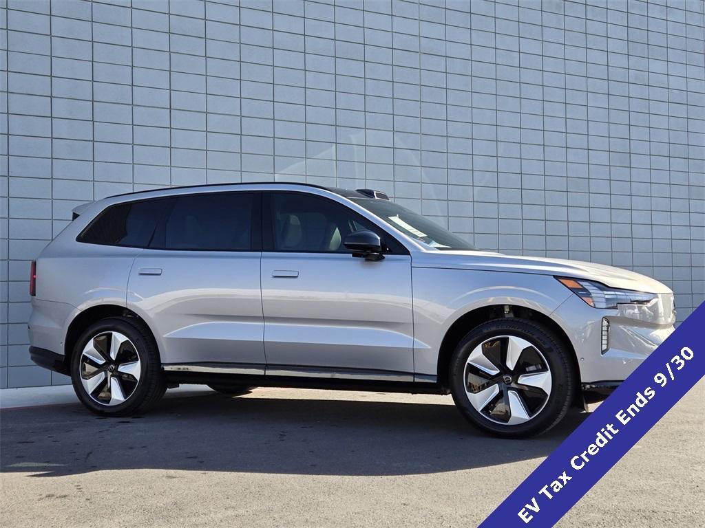new 2025 Volvo EX90 car, priced at $77,610