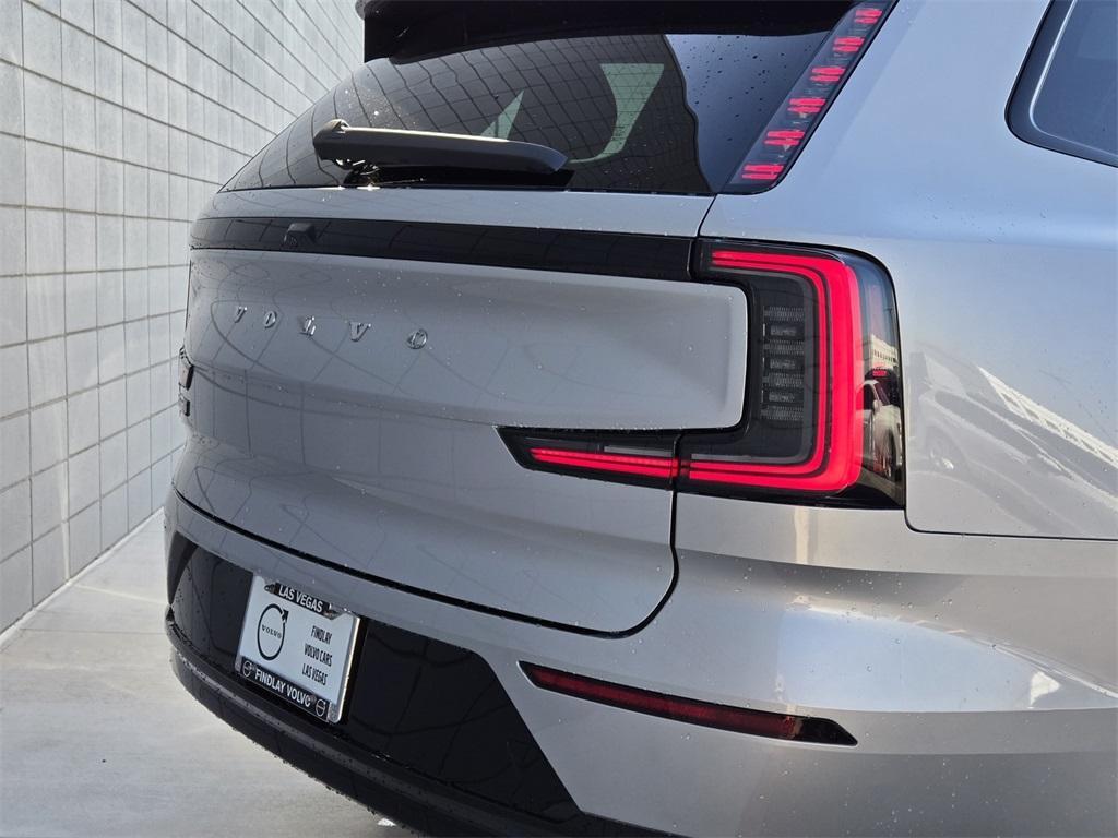 new 2025 Volvo EX90 car, priced at $80,050