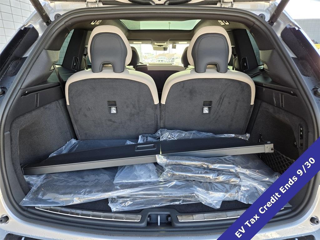 new 2025 Volvo EX90 car, priced at $77,610