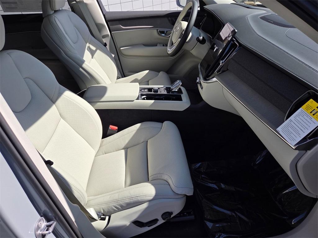 new 2026 Volvo XC90 car, priced at $72,155