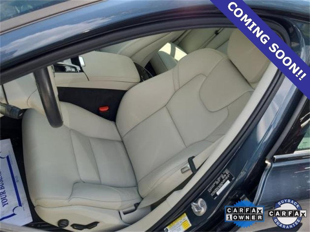 used 2024 Volvo S60 Recharge Plug-In Hybrid car, priced at $43,775