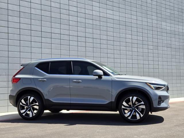 new 2024 Volvo XC40 car, priced at $51,005