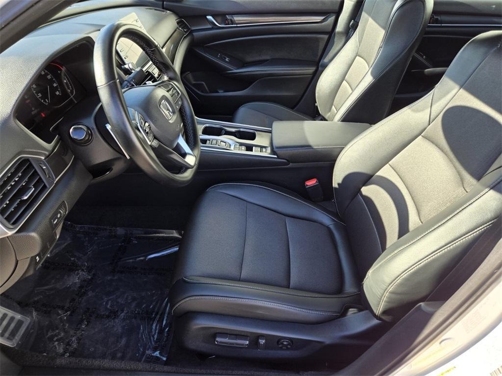 used 2022 Honda Accord Hybrid car, priced at $23,687