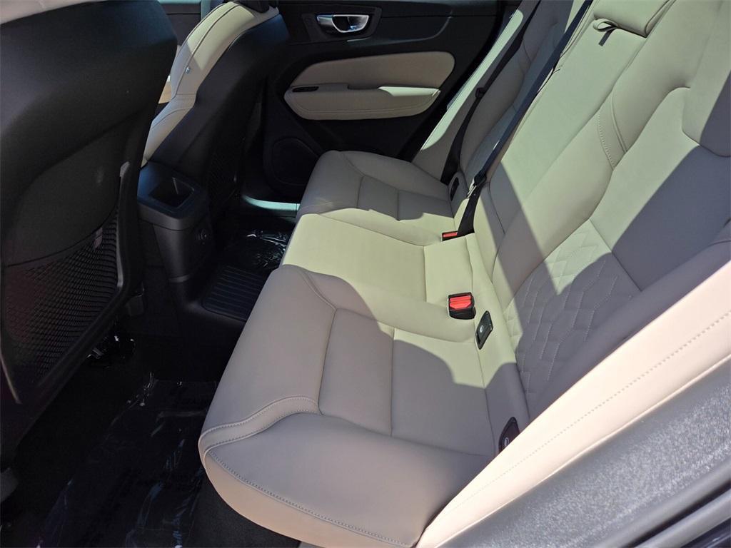 new 2026 Volvo XC60 Plug-In Hybrid car, priced at $60,685