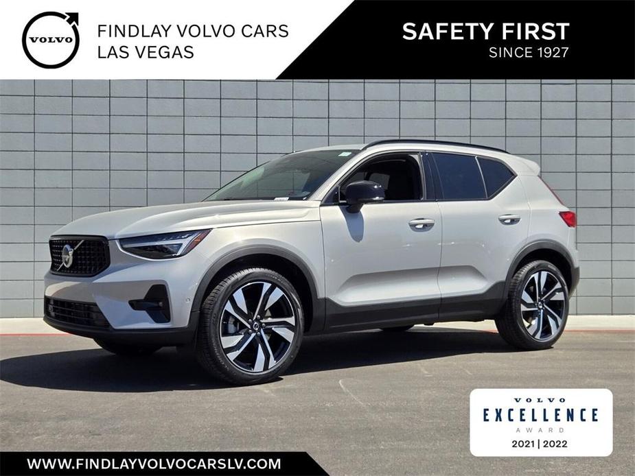 new 2024 Volvo XC40 car, priced at $50,570