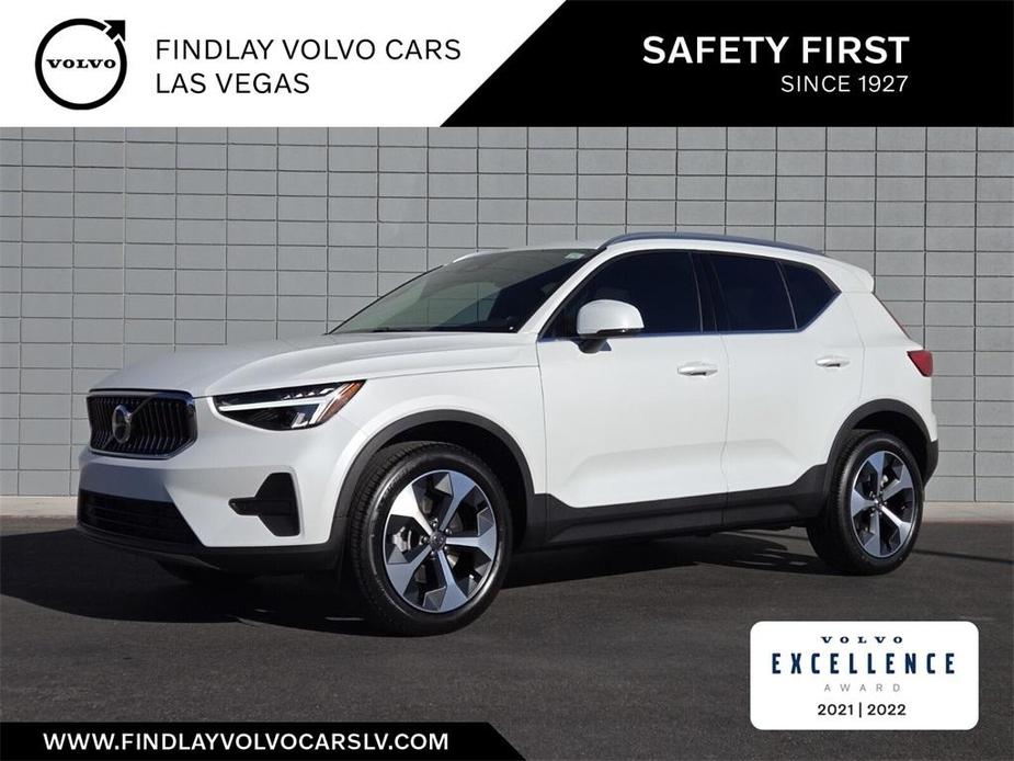 new 2025 Volvo XC40 car, priced at $42,345