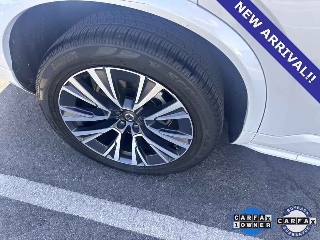 used 2022 Volvo XC90 car, priced at $38,495