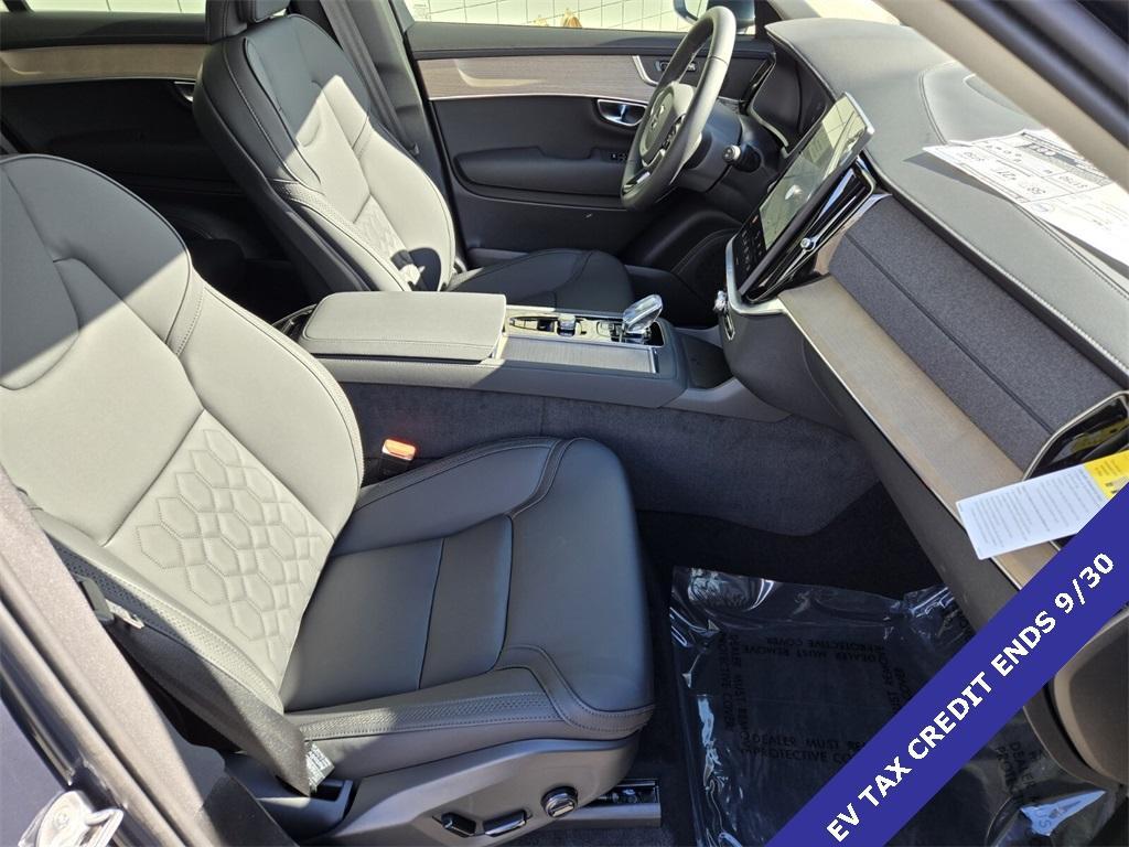 new 2025 Volvo XC90 Plug-In Hybrid car, priced at $72,986