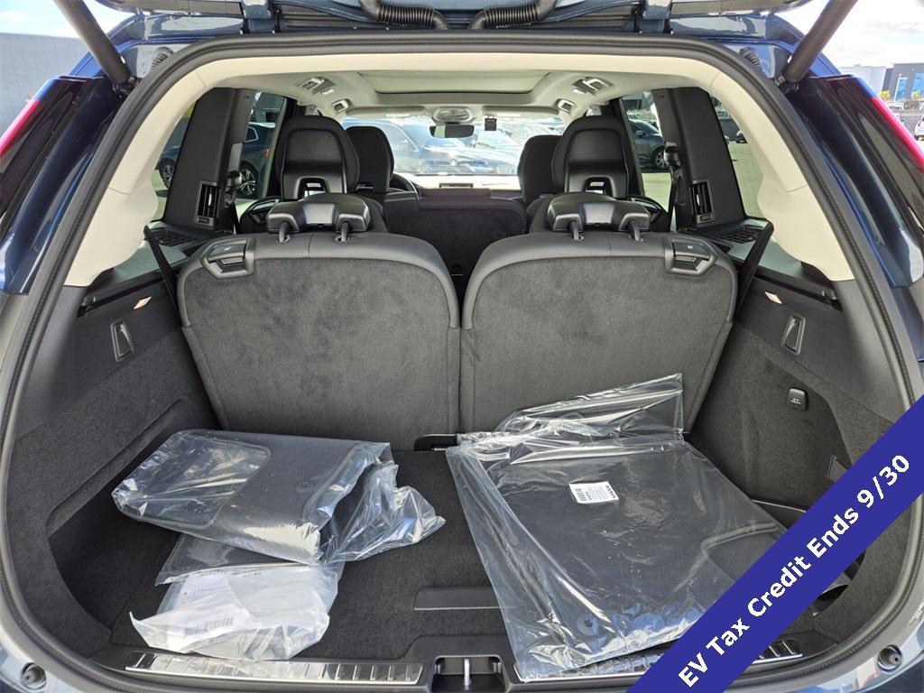 new 2025 Volvo XC90 Plug-In Hybrid car, priced at $72,986
