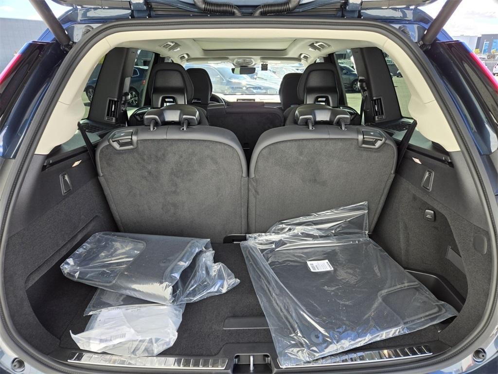 new 2025 Volvo XC90 Plug-In Hybrid car, priced at $73,485