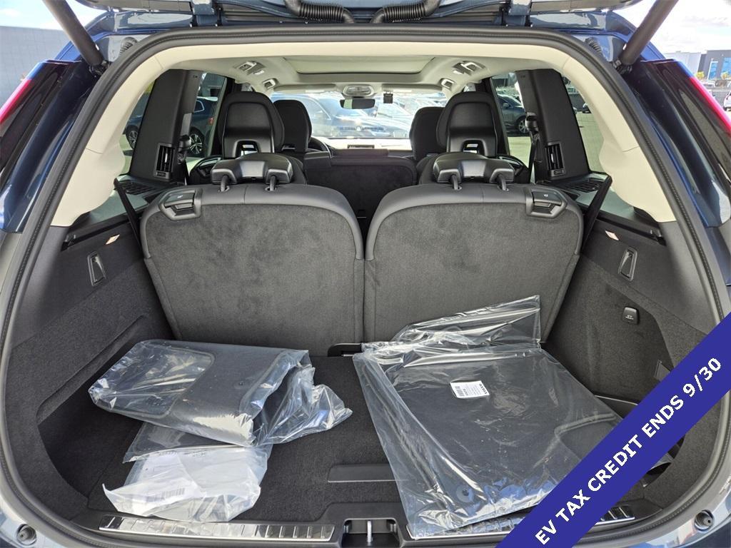 new 2025 Volvo XC90 Plug-In Hybrid car, priced at $72,986