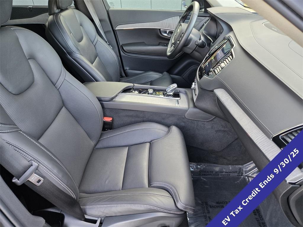 new 2025 Volvo XC90 Plug-In Hybrid car, priced at $79,565