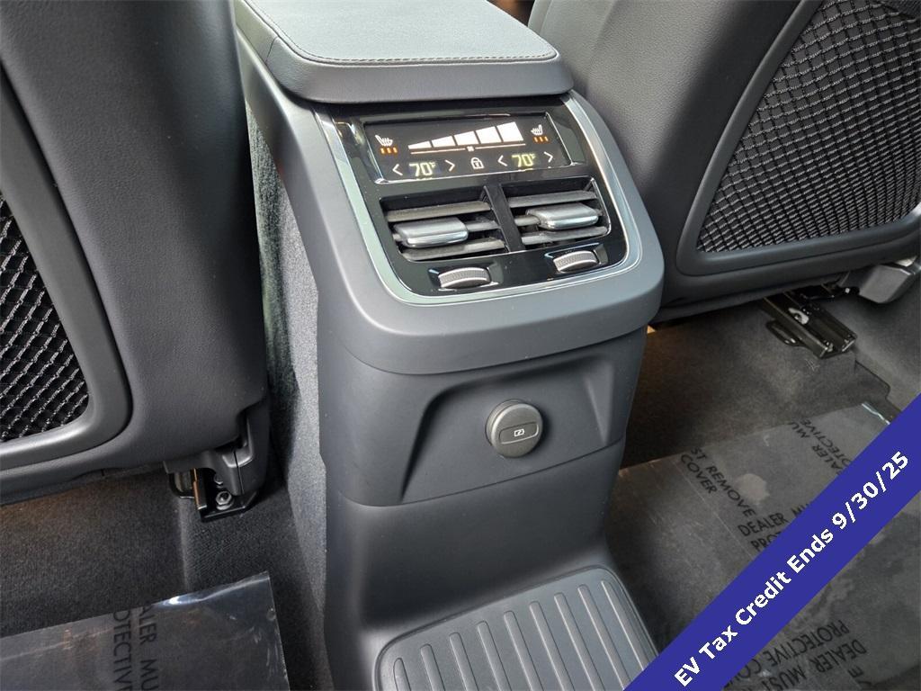 new 2025 Volvo XC90 Plug-In Hybrid car, priced at $79,565