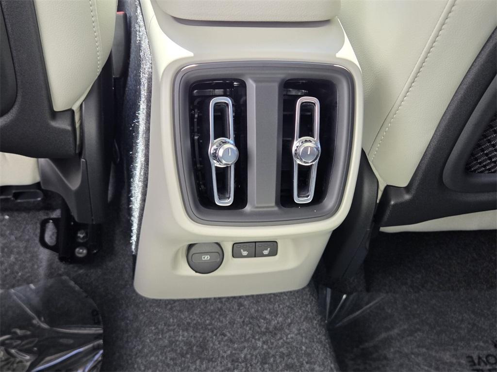 new 2026 Volvo XC40 car, priced at $51,975